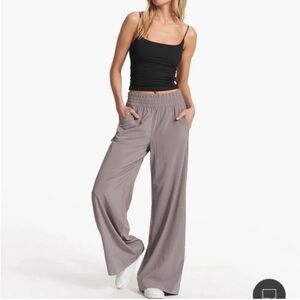 Vuori Grey Villa Wide Leg Pants XS